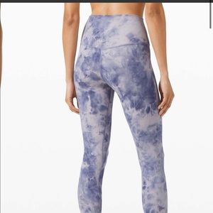Size 8 25" Diamond Dye Lululemon Aligns